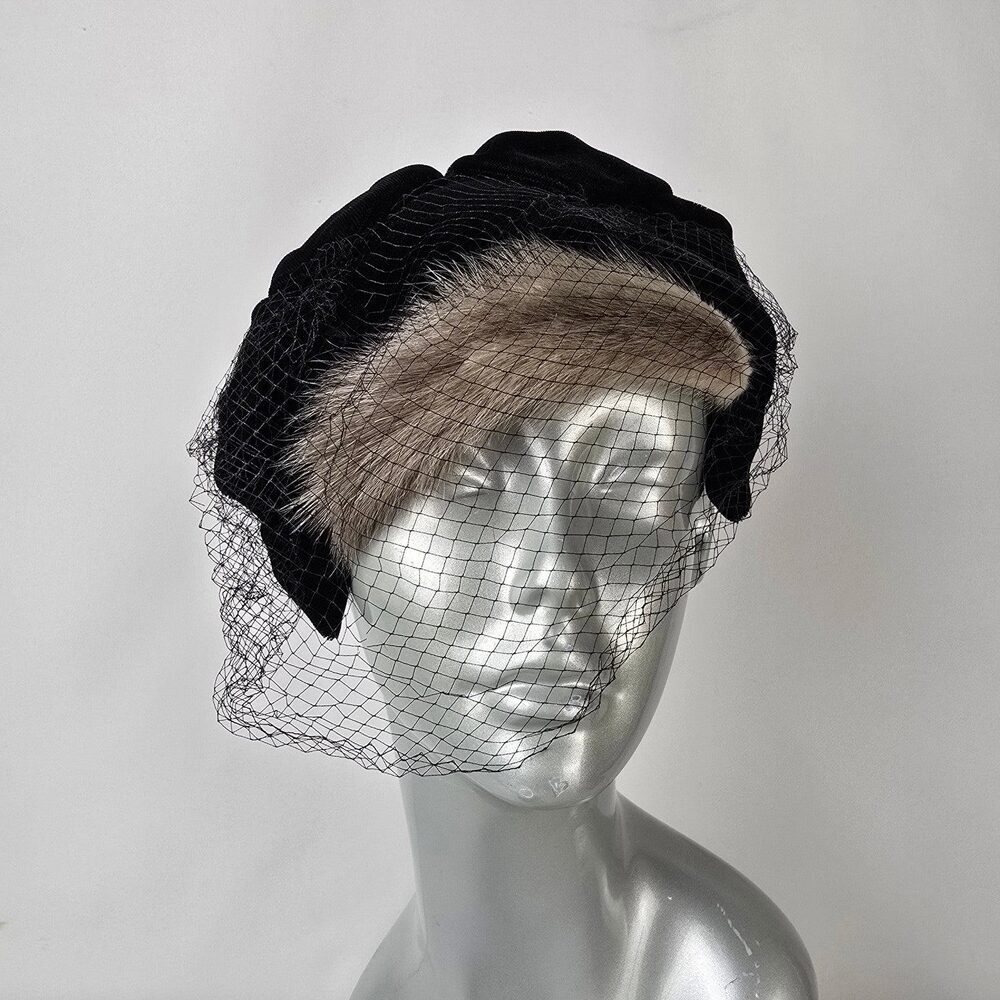 Vintage Mink Fur Fascinator Veiled Cocktail Hat Black Velvet